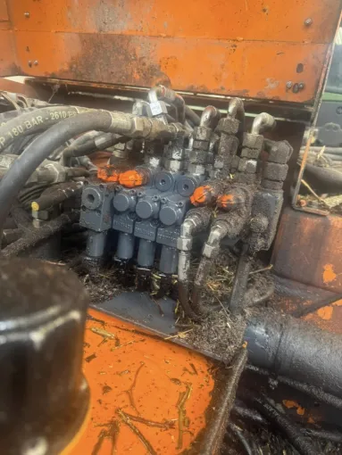 Changement d'éléments d'un distributeur à Dunkerque, Dunkerque, AT Maintenance